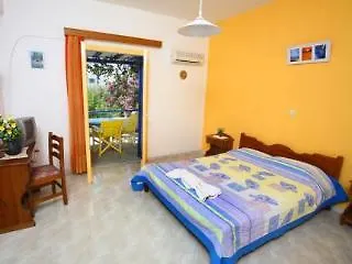 贝蒂公寓酒店 *