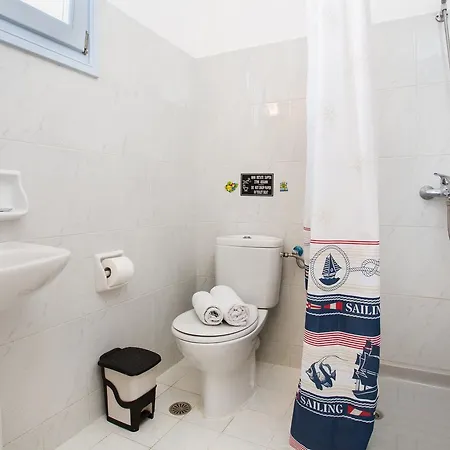 Betty Apartment Drios